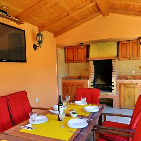 Steffani In Kapelica, Istrien Mit Pool Сasa de vacaciones